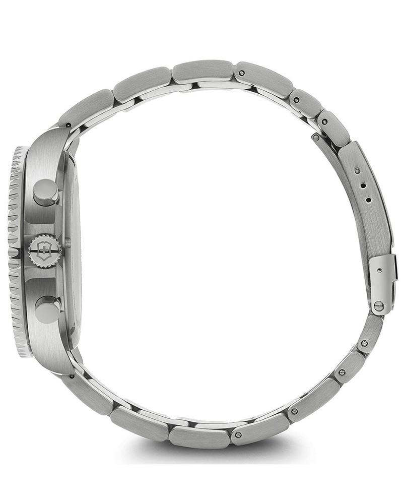 Victorinox Maverick Round Dial Men Watch - 241946 Helios