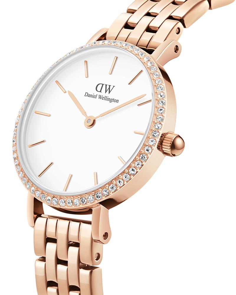 Daniel Wellington Women PETITE White Analog Watch SKU-ID