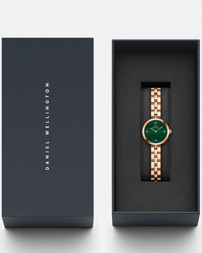 Daniel Wellington Women ELAN Green Analog Watch SKU-ID DW00100721K