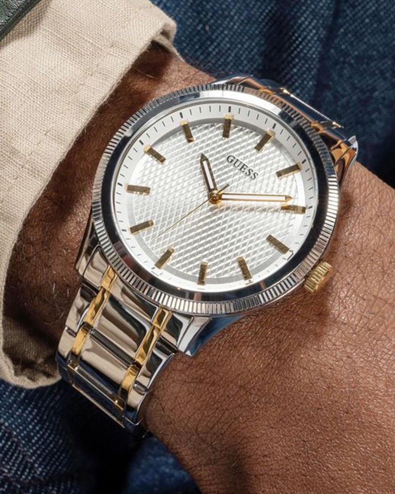 Guess Men DEX Silver Analog Watch SKU-ID GW0626G4 | Helios The