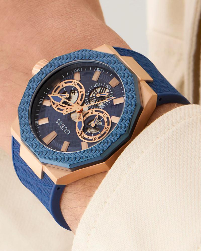 Guess Men Indy Round Blue Watches