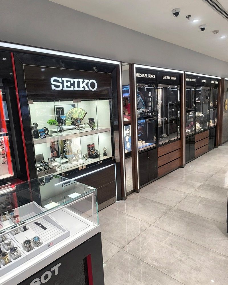 Premium Watch Store In Shipra Mall, Ghaziabad | Helios The Watch Store
